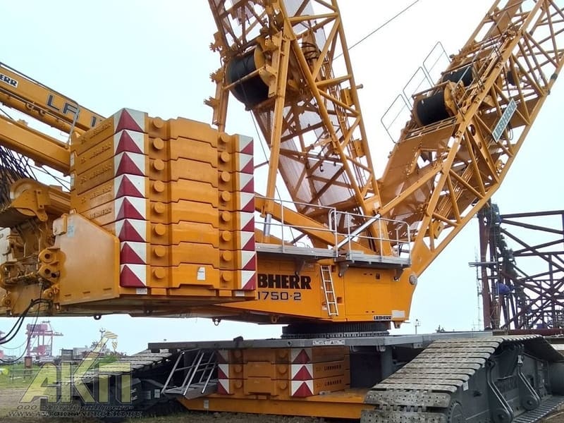 Аренда гусеничного крана 750 тонн Liebherr LR 1750 - заказать в АвтоКранПроект